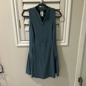 Athleta tennis dress Small